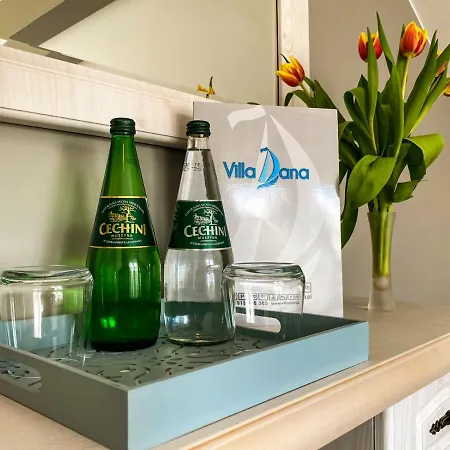 Dana Quarto em Acomodações Particulares